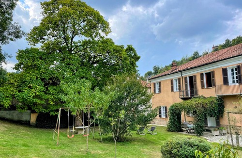 Casalborgone House | Quiet country house, an 18th century casale with a large garden
