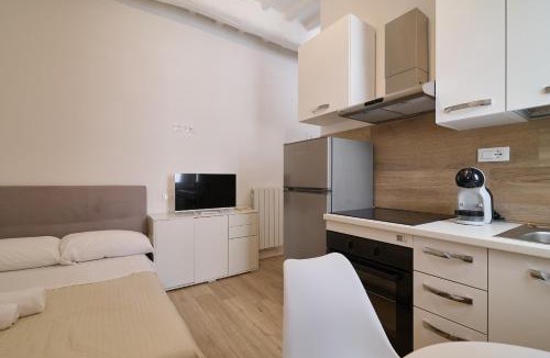 Old Town Apartment | Quiet Design Studio - in Central Perugia
