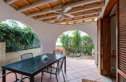 Marcelli Apartment | R26 - Graziosa villetta al villaggio Le Plejadi