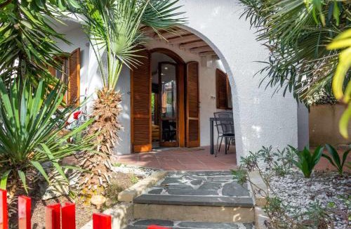 Marcelli Apartment | R26 - Graziosa villetta al villaggio Le Plejadi