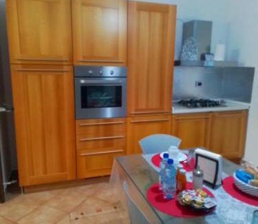 Montefiascone House | RAGGIO DI LUNA