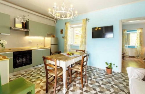 Subbiano Apartment | Ramerino Apartment: Relax, View and Pool in the Casentino Hills