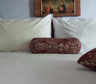 Mombercelli Bed & Breakfast | Rana Cantante