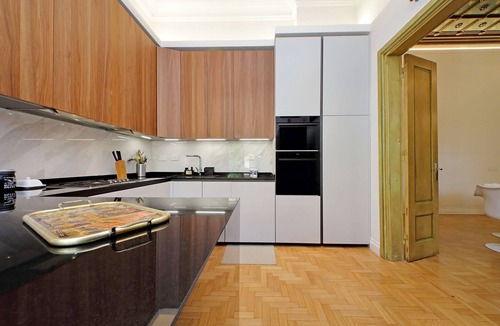 Vatican Apartment | Rare, large and elegant Rome apartment in Prati neighborhood, perfect for famili