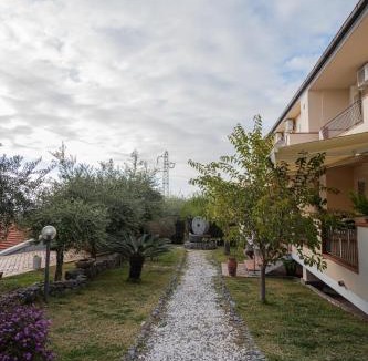 Praia a Mare Bed & Breakfast | Ravè
