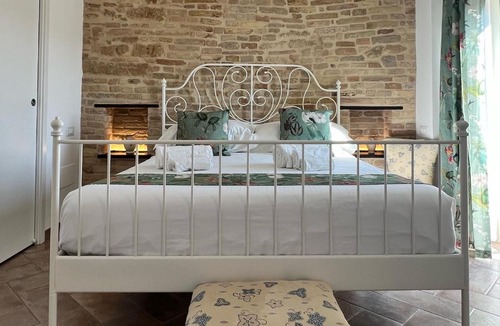 Potenza Picena House | Red House Accomodation Potenza Picena