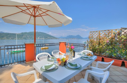 Villa Apartment | Red House: Beachfront Terrace & Private Beach, Baveno, Italy