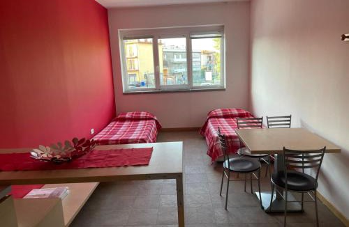 Marta Apartment | Red House - by BorgoLago