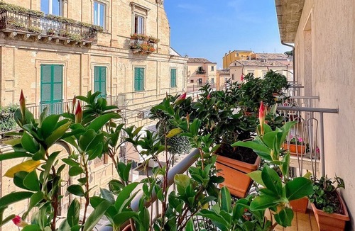 Atessa Apartment | Refined spacious and comfortable apartment in the center of an ancient village