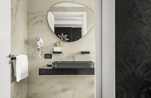Casapulla Hotel | Reggia Suite Spa Hotel