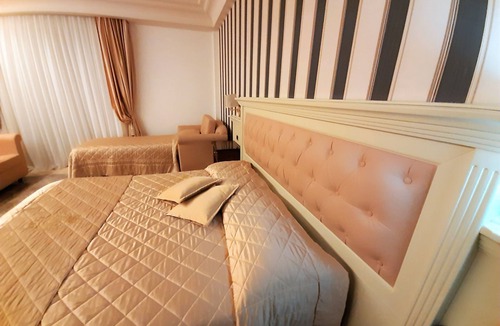 Carpignano Hotel | Regina di Saba Hotel - Villa Ricevimenti