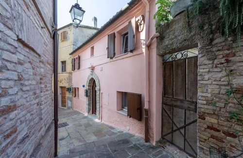 Gallignano House | Relais Castel d'Emilio - Casa BLU
