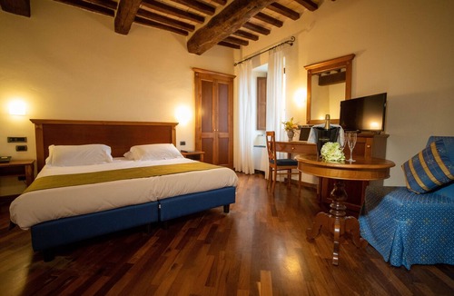 Bettona Hotel | Relais La Corte Di Bettona