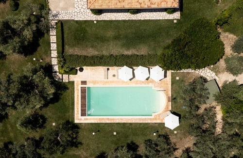 Montopoli di Sabina House | Relax in piscina