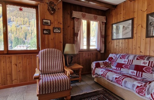 Gressoney-Saint-Jean Apartment | Renovated, bright apartment centrally located