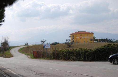 Offida Apartment | Residence Borgo Offida