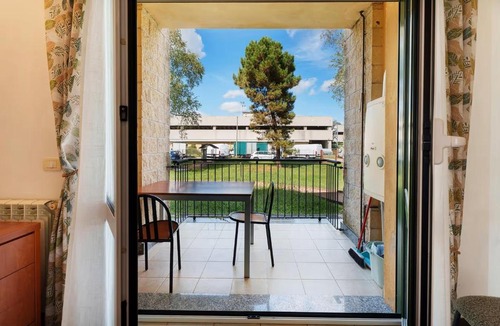 Lonate Pozzolo Apartment | Residence La Brughiera Malpensa