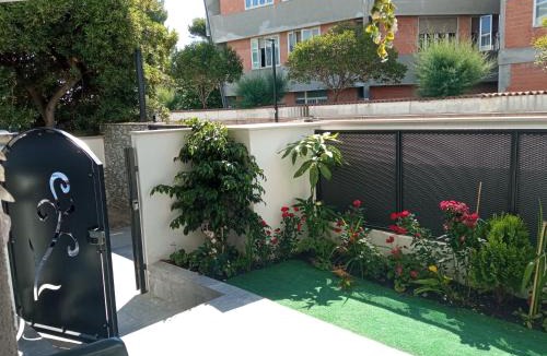Montesilvano Apartment | Residence LA VELA fronte mare