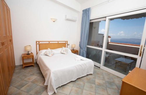 Porto Santo Stefano Apartment | Residence Sole Dell'Argentario