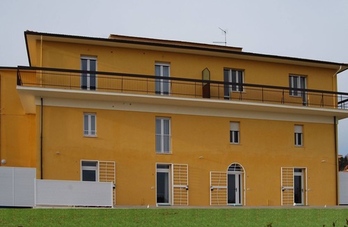 Offida Apartment | Residenz Borgo Offida mit großem Garten by Interhome