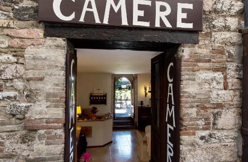 Gubbio Bed & Breakfast | Residenza Di Via Piccardi