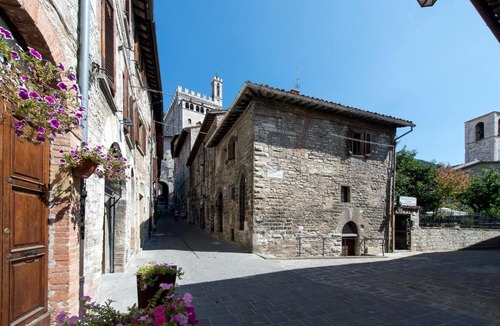 Gubbio Bed & Breakfast | Residenza Di Via Piccardi