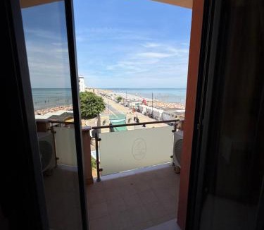 Marotta Apartment | Residenza La Signora vista mare con ascensore