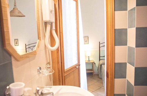 Monti House | Residenza Maritti Classic Rooms