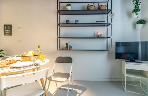 Chiaravalle Apartment | Residenza Matteotti