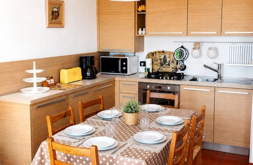 Agra Apartment | Residenza Paradiso by Lago Reisen