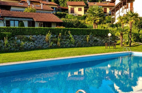 Agra Apartment | Residenza Paradiso by Lago Reisen