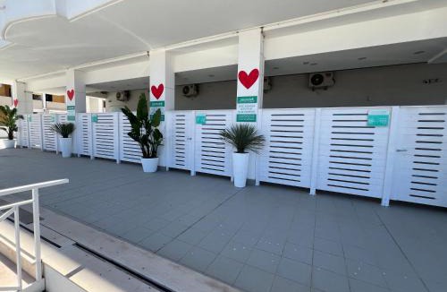 Chiesiola House | RICCIARDELLI HOLIDAY HOMES in paese di fronte al Mare