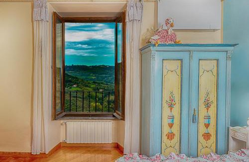 Orvieto House | Ripa Medici, camere con vista e parcheggio incluso