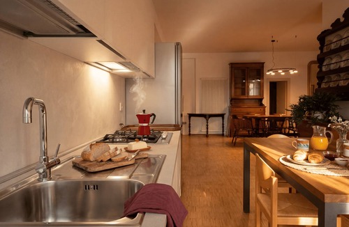 Gubbio Apartment | Roberto Historic House