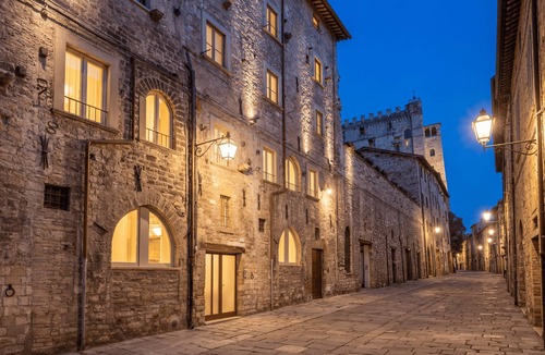 Gubbio Apartment | Roberto Historic House