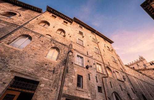 Gubbio Apartment | Roberto Historic House
