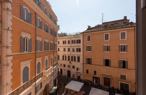 Navona Apartment | ROMAC Baullari III Family apartment in Campo de Fiori