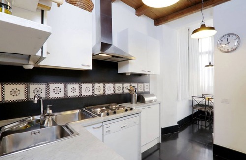 Rione IV Campo Marzio Apartment | ROMAC Leone V Unique 5-bdr near the Spanish Steps