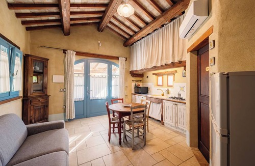 Mondavio Cottage | Romantic cottage "Tulips" - Agriturismo Borgo la Rovere