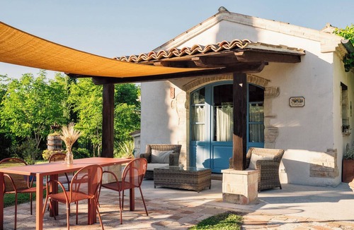 Mondavio Cottage | Romantic cottage "Tulips" - Agriturismo Borgo la Rovere
