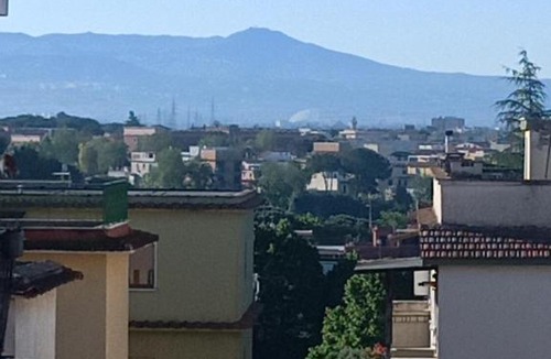 Quartiere XXIX Ponte Mammolo Apartment | Romantic Studio Apartment Near Park
