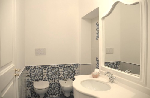 Laurito Hotel | Romantic Suite with terrace sea view and free parking