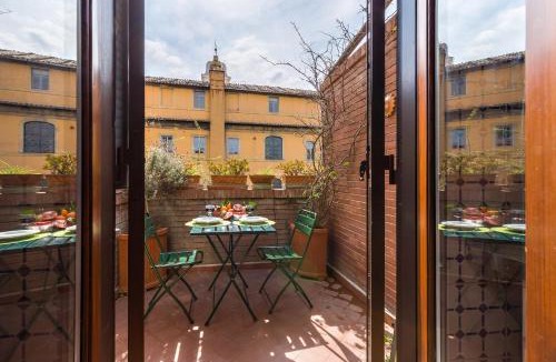 Rione VII Regola Apartment | Rome as you feel - Luxury Cappellari Apartment