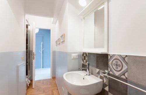 Rione VI Parione Apartment | Rome As You Feel - Pellegrino Luxury Apartment with Balcony