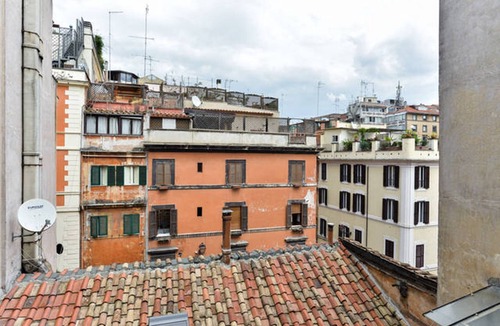 Monti Apartment | Rome: Delightful tiny apartment close to the Colosseum