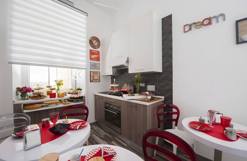 Prati House | Rome's heart center vatican - red double room