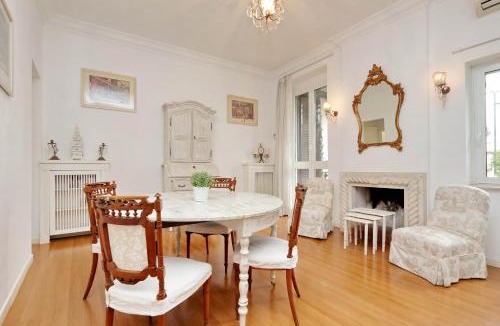 Rione IV Campo Marzio Apartment | RomeAsYouLike - Arancio Apartments N°9