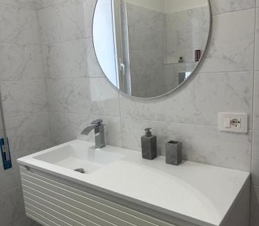 Diamante House | Room 17