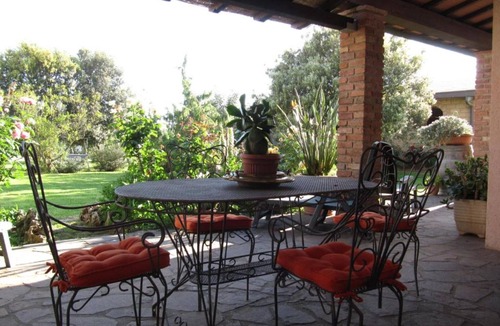 Montorsaio Apartment | Room 'Lillastro - La Verde' with Shared Garden, Wi-Fi and Air Conditioning