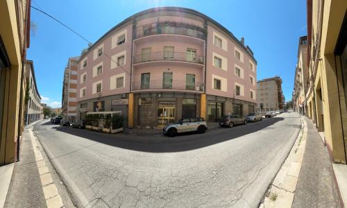Potenza House | ROOM & PARKING in Centro Città con Parcheggio Privato e WIFI
